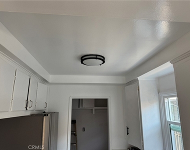 1310 W 89th Street - Photo Thumbnail 7