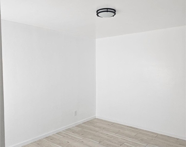 1310 W 89th Street - Photo Thumbnail 16