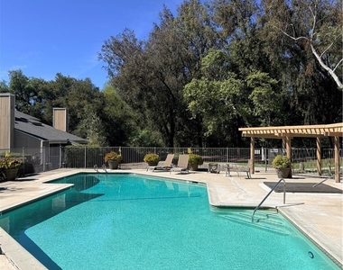 23551 Avenida La Caza #129 - Photo Thumbnail 19