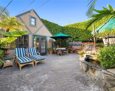 486 Holly Street - Photo Thumbnail 15