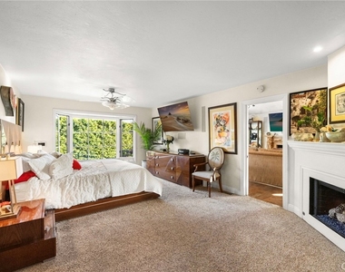 486 Holly Street - Photo Thumbnail 9