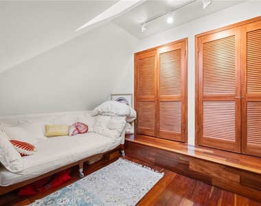 486 Holly Street - Photo Thumbnail 25