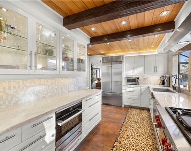 486 Holly Street - Photo Thumbnail 5