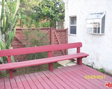 4354 Coolidge Avenue - Photo Thumbnail 24