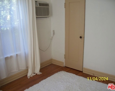 4354 Coolidge Avenue - Photo Thumbnail 49