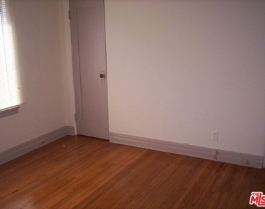 4354 Coolidge Avenue - Photo Thumbnail 30