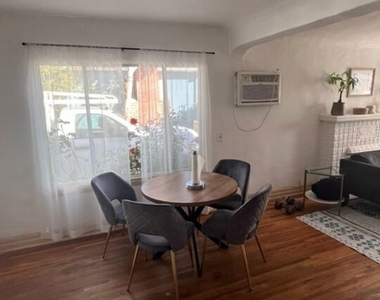 4354 Coolidge Avenue - Photo Thumbnail 5
