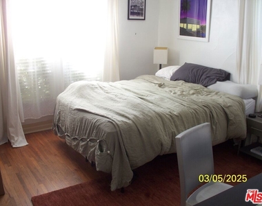 4354 Coolidge Avenue - Photo Thumbnail 68