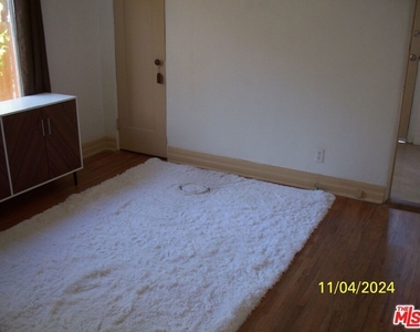 4354 Coolidge Avenue - Photo Thumbnail 47
