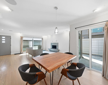 1342 Stanford Street - Photo Thumbnail 4