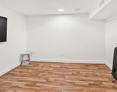 9230 Island Pine - Photo Thumbnail 14