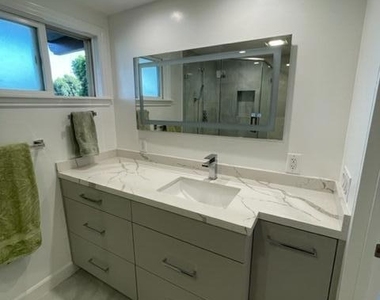 7869 Mesa Drive - Photo Thumbnail 13
