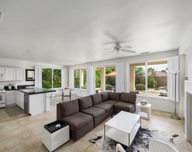 60224 Honeysuckle Street - Photo Thumbnail 8