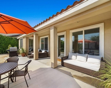60224 Honeysuckle Street - Photo Thumbnail 17