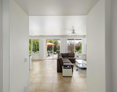 60224 Honeysuckle Street - Photo Thumbnail 5