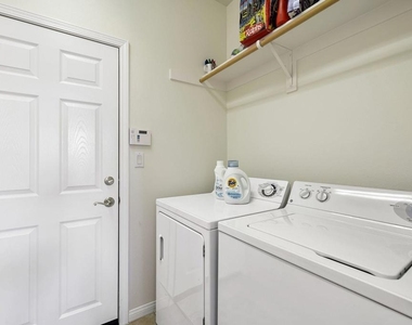 60224 Honeysuckle Street - Photo Thumbnail 29