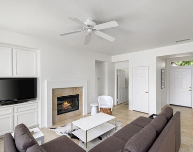 60224 Honeysuckle Street - Photo Thumbnail 9