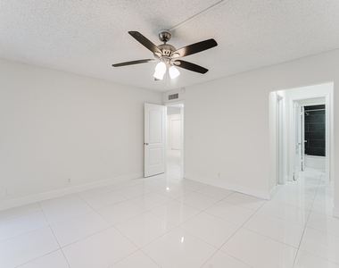 606 Nw 13th Street - Photo Thumbnail 23