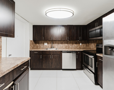 606 Nw 13th Street - Photo Thumbnail 9