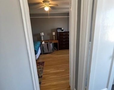 300 Main Street - Photo Thumbnail 9
