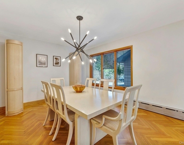 2905 Private Road - Photo Thumbnail 11