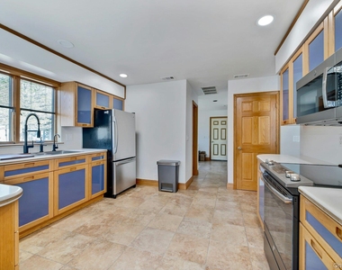 2905 Private Road - Photo Thumbnail 10