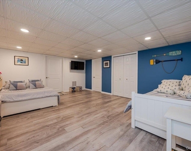 525 Rocky Point Road - Photo Thumbnail 21