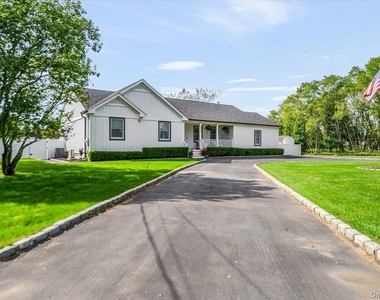 525 Rocky Point Road - Photo Thumbnail 6