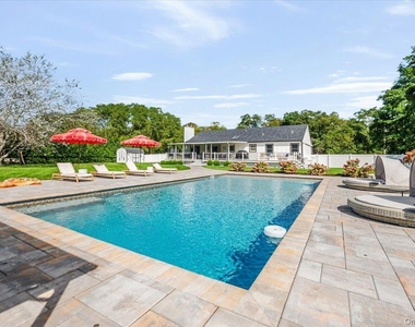 525 Rocky Point Road - Photo Thumbnail 5
