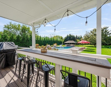 525 Rocky Point Road - Photo Thumbnail 37