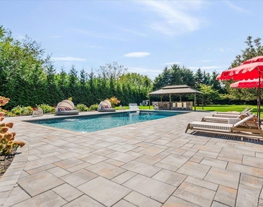 525 Rocky Point Road - Photo Thumbnail 31