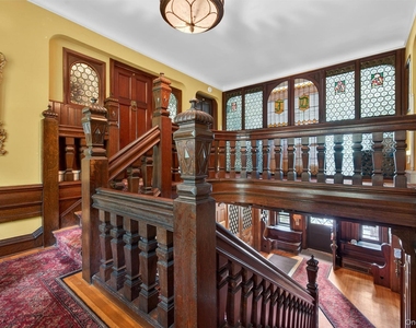 27 Webb Lane - Photo Thumbnail 5