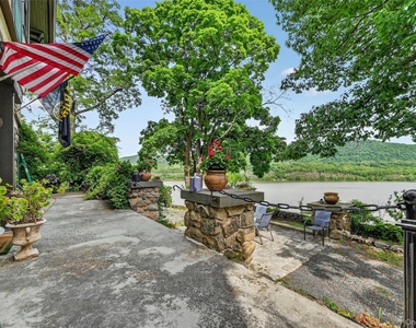 27 Webb Lane - Photo Thumbnail 24