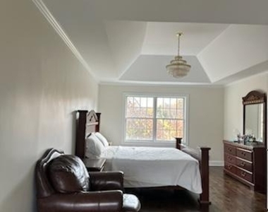209 Samuel Court - Photo Thumbnail 34