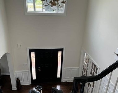 209 Samuel Court - Photo Thumbnail 31