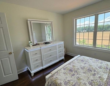 209 Samuel Court - Photo Thumbnail 51