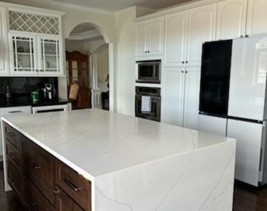 209 Samuel Court - Photo Thumbnail 26