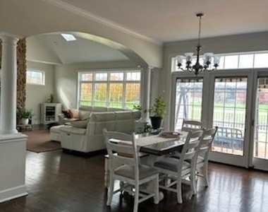 209 Samuel Court - Photo Thumbnail 20