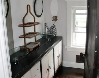 272 Lake Avenue - Photo Thumbnail 28