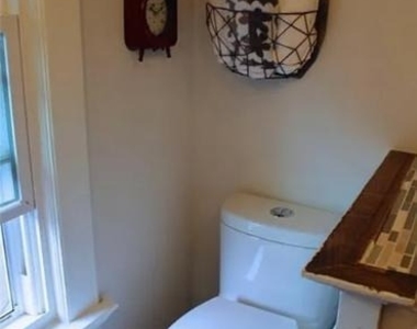 272 Lake Avenue - Photo Thumbnail 39