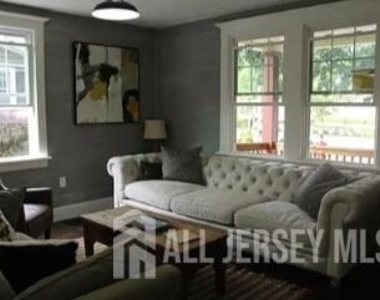 272 Lake Avenue - Photo Thumbnail 31