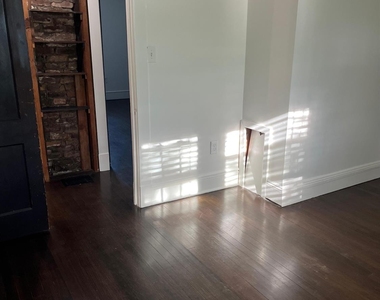 272 Lake Avenue - Photo Thumbnail 7