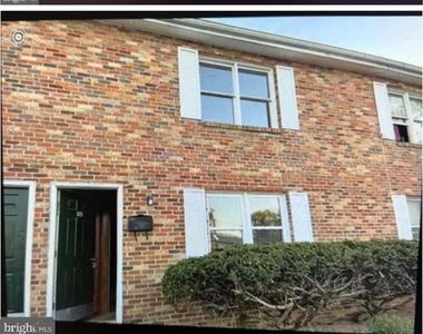 1105 Franklin Street - Photo Thumbnail 5