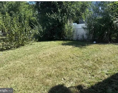 1105 Franklin Street - Photo Thumbnail 6