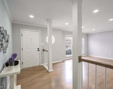 12672 Catawba Drive - Photo Thumbnail 2