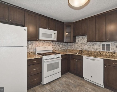 3701 S George Mason Drive - Photo Thumbnail 3