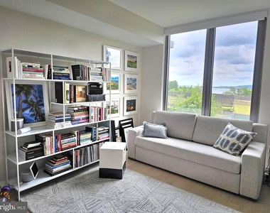 1201 N Royal Street - Photo Thumbnail 14