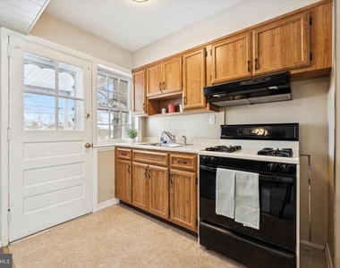 8711 Old Line Road - Photo Thumbnail 6