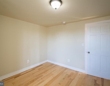 5426 W Jefferson Street - Photo Thumbnail 23