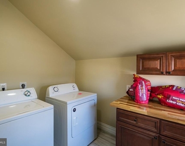 5426 W Jefferson Street - Photo Thumbnail 8